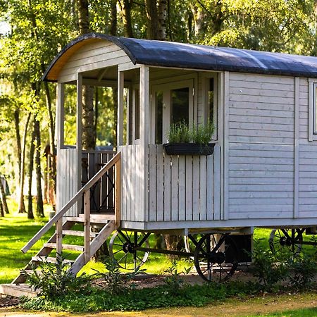 فندق Glamping - 25 Min Roermond, Maasmechelen & Maastricht Kinrooi المظهر الخارجي الصورة