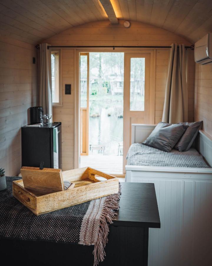 فندق Glamping - 25 Min Roermond, Maasmechelen & Maastricht Kinrooi المظهر الخارجي الصورة