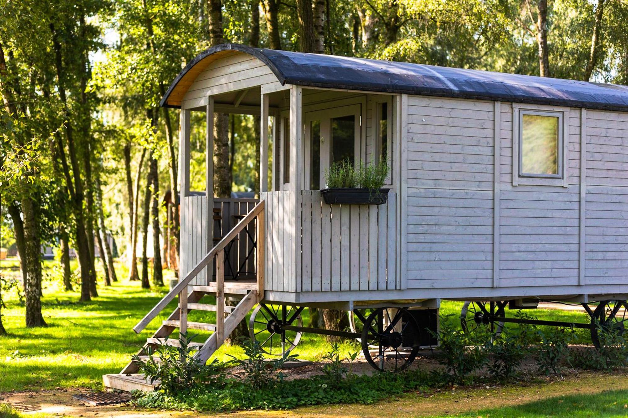 فندق Glamping - 25 Min Roermond, Maasmechelen & Maastricht Kinrooi المظهر الخارجي الصورة